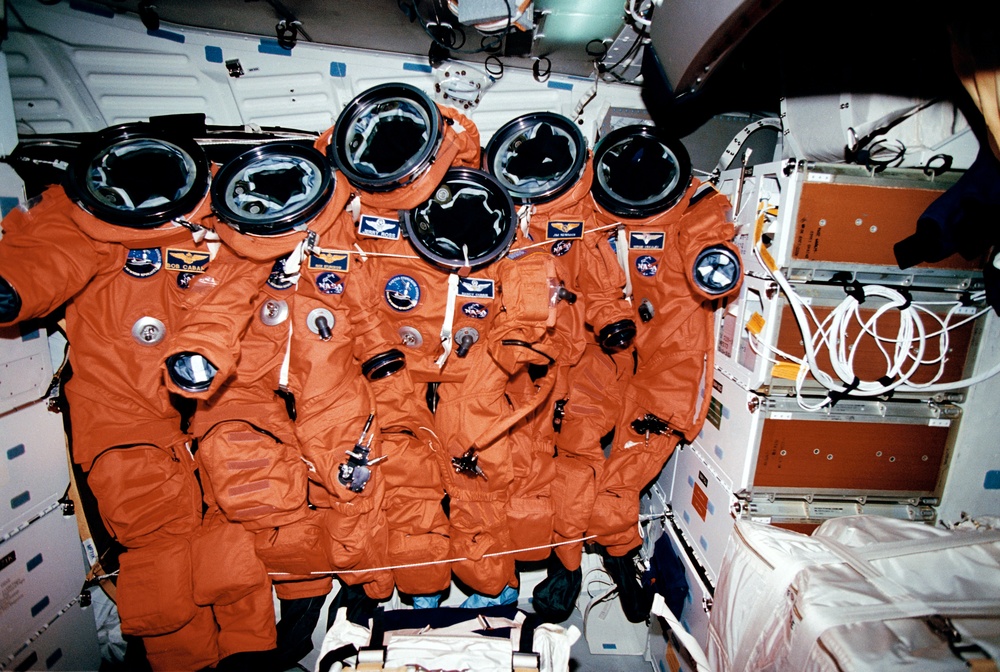 Various views of the STS-88 crew during deorbit preparations