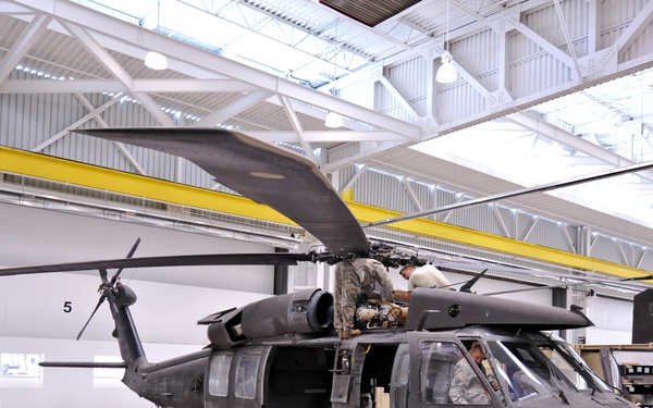 COARNG aviation maintenance shop keeps choppers in air