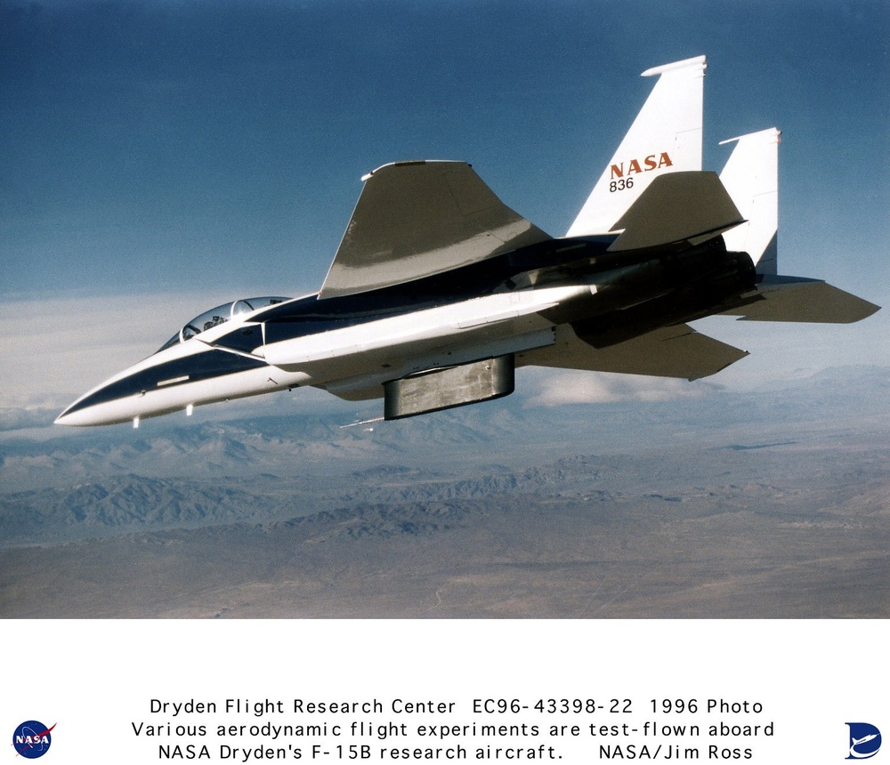 F-15B transonic flight research testbed aircraft in flight