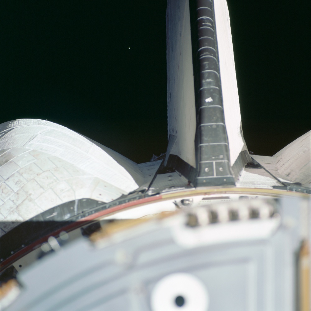 Ice on Atlantis stabilizer