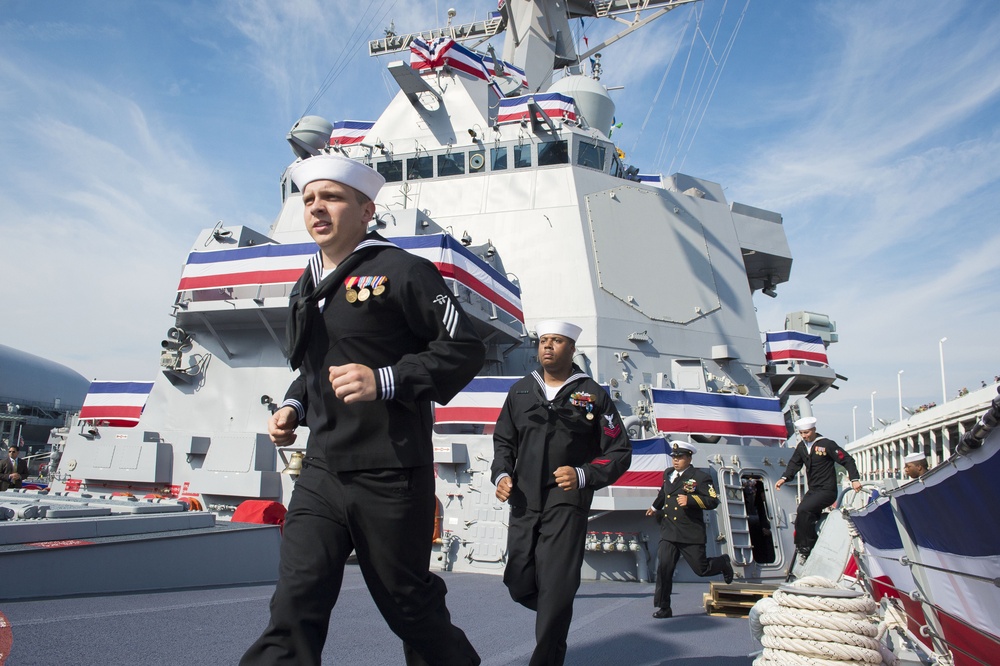 USS Michael Murphy commissioned in New York