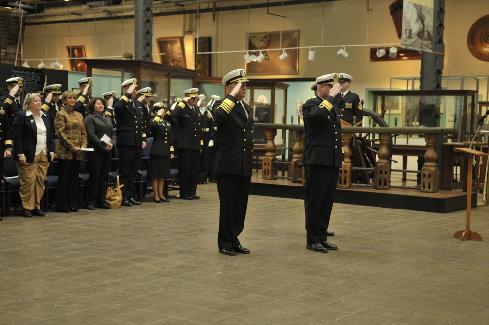 Swedish naval officials visit Washington