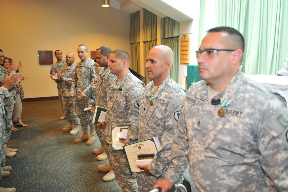 US Army Reserve-Puerto Rico soldiers receive award