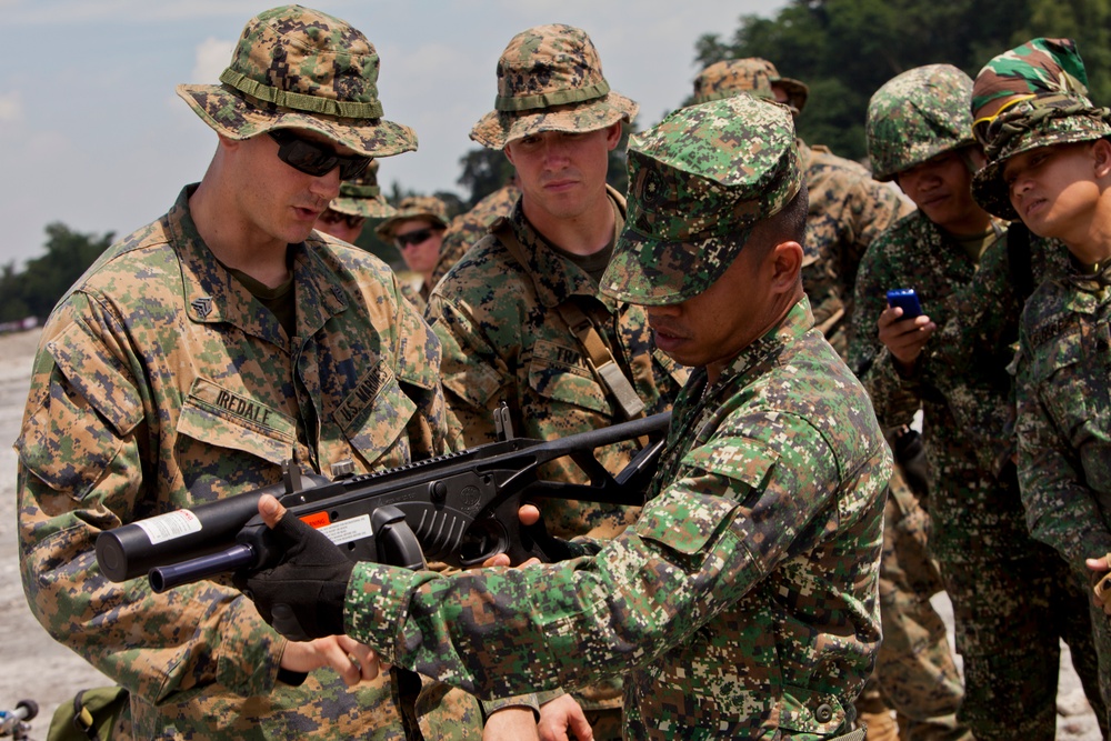 Amphibious Landing Exercise 2013