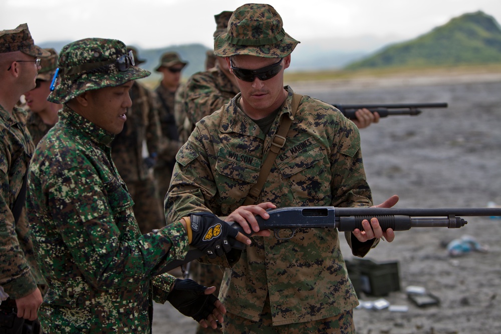 Amphibious Landing Exercise 2013