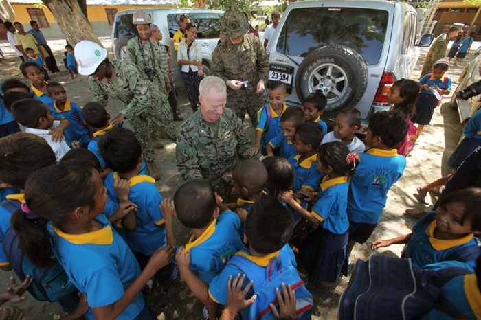 15th Marine Expeditionary Unit participates in community relations event