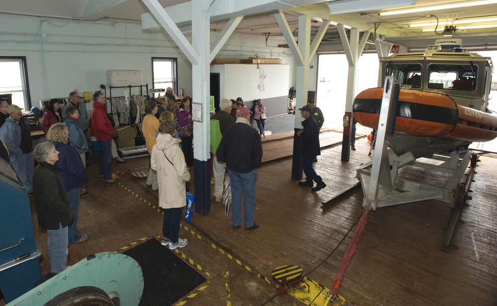 USLSSHA tours Long Island Life-Saving Stations during annual meeting