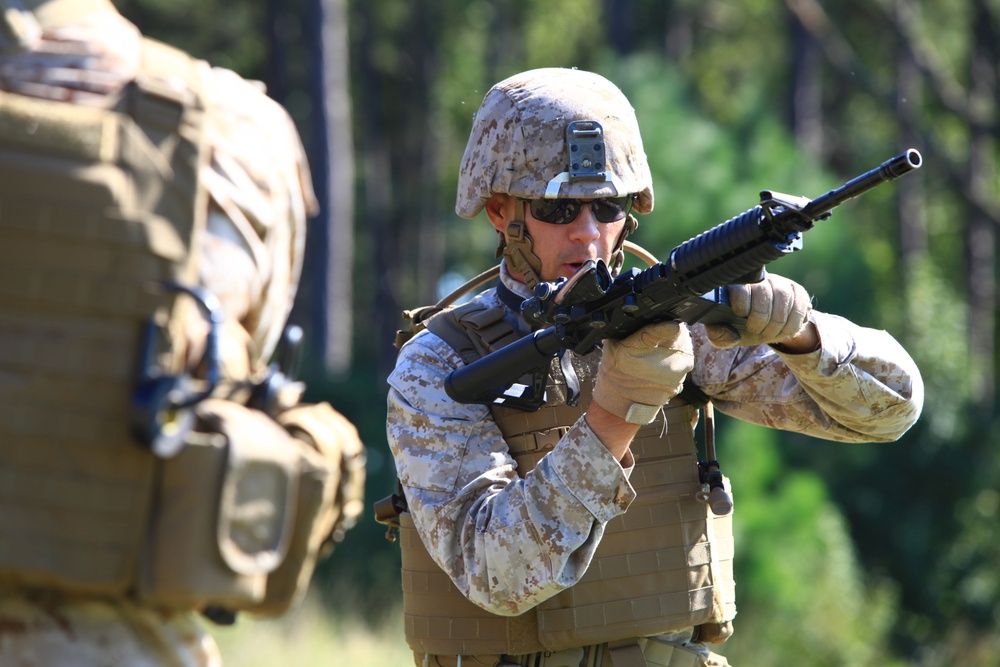 Engineer Marines press training advantage