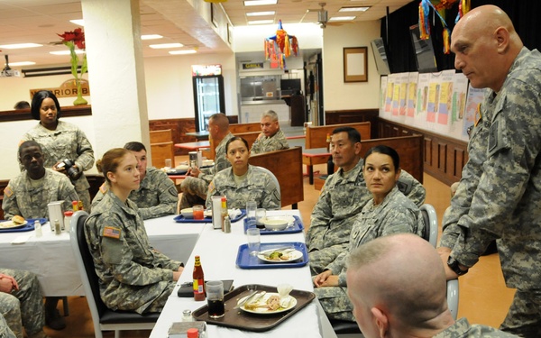 Odierno visits JRTC for Decisive Action rotation