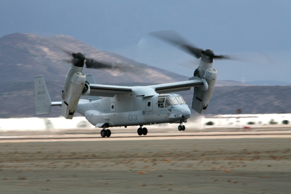 Real-life Transformer: Ospreys wow crowd in helicopter to airplane conversion