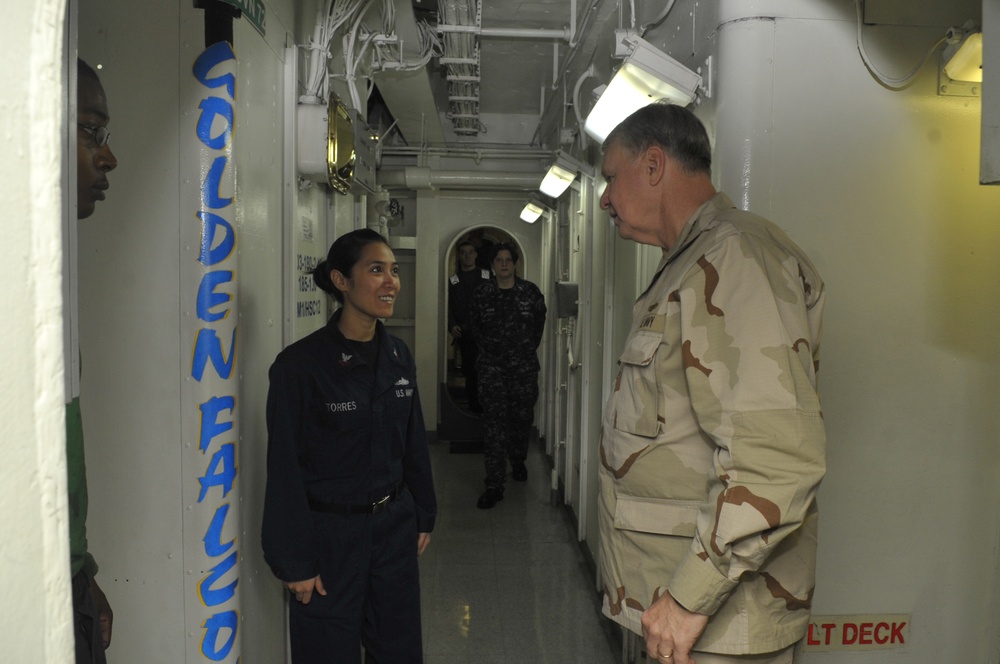 CNO visits USS Abraham Lincoln