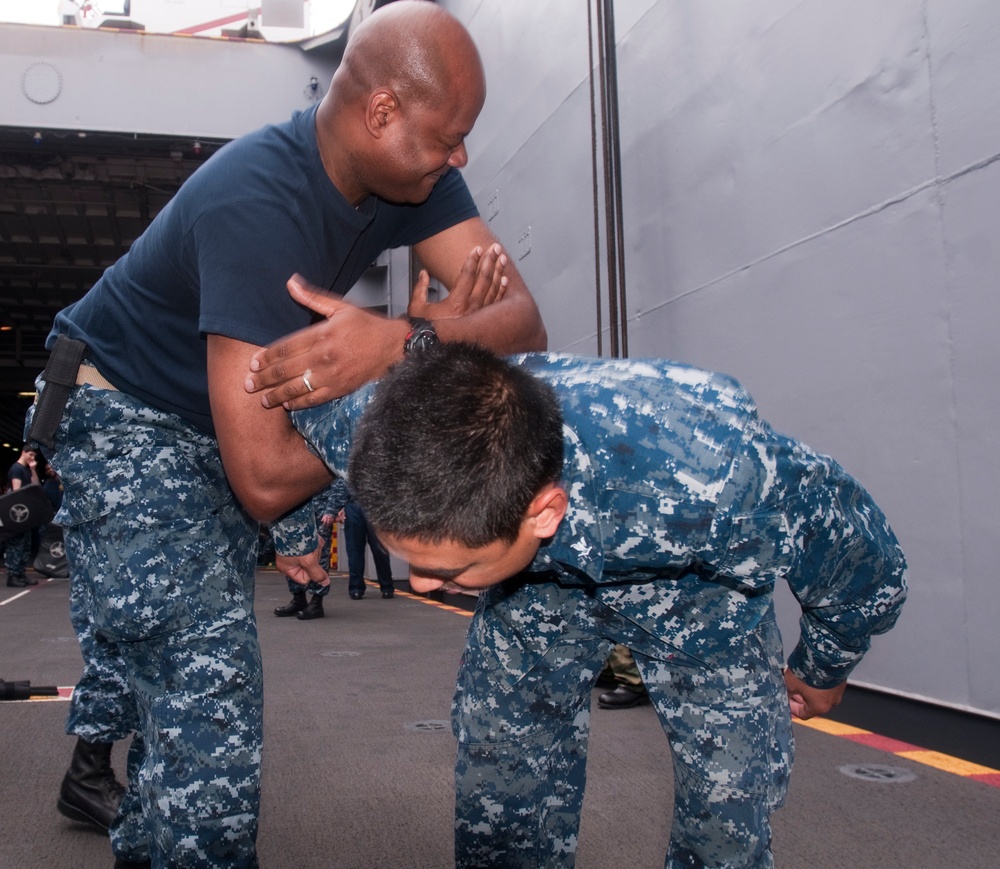 USS Peleliu crew conducts training exercises