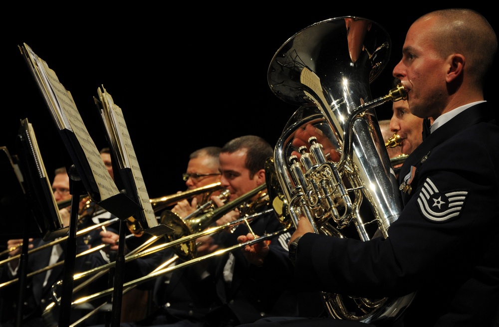 US Air Force Concert Band, Singing Sergeants kick off 2012 Fall Tour