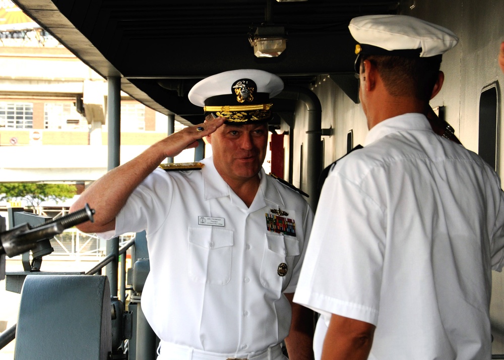 Algerian navy ship visits US