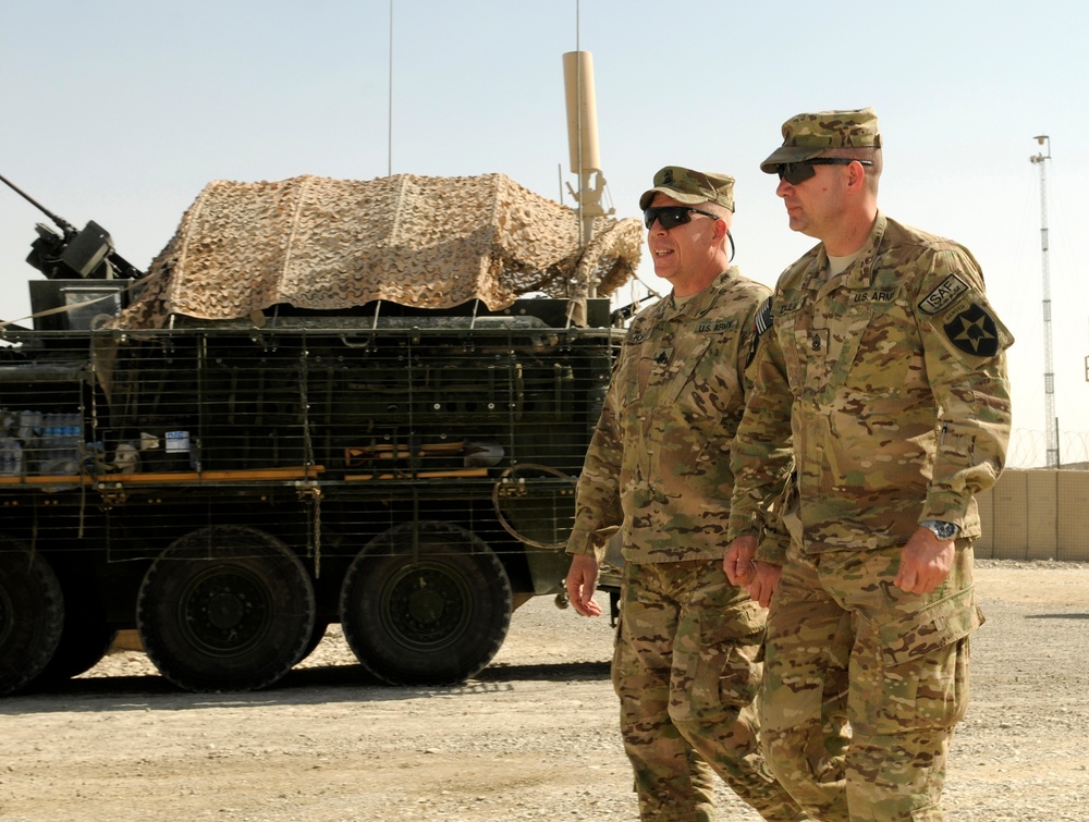 CSM Hof visits FOB Spin Boldak