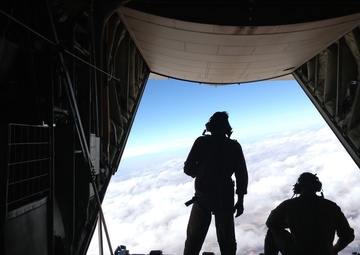 Marine Loadmasters keep Harriers fueled during WTI