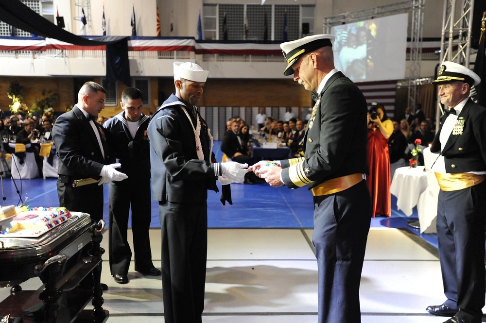 Fleet Activities Yokosuka hosts US Navy's 237th Birthday Ball