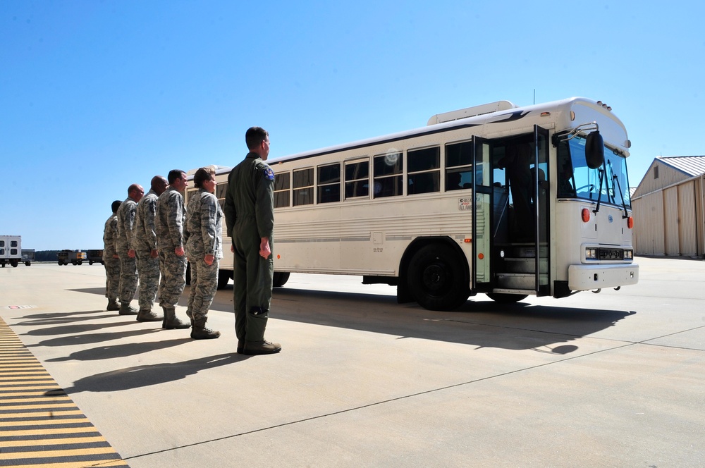 Retired general officers visit Shaw