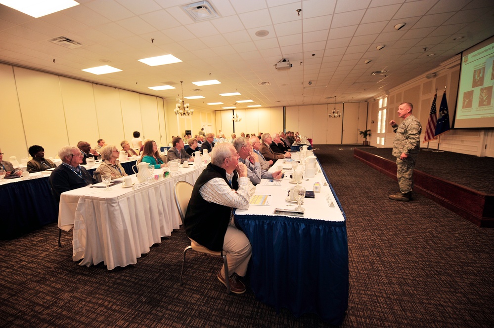 Retired general officers visit Shaw