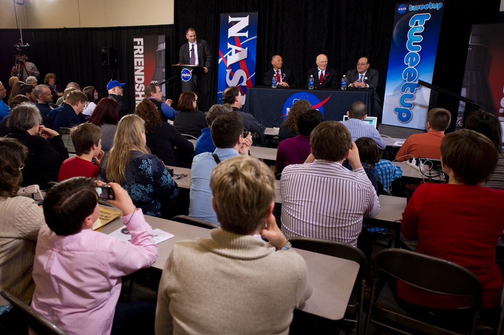Celebrating John Glennâs Legacy (201203020025HQ)
