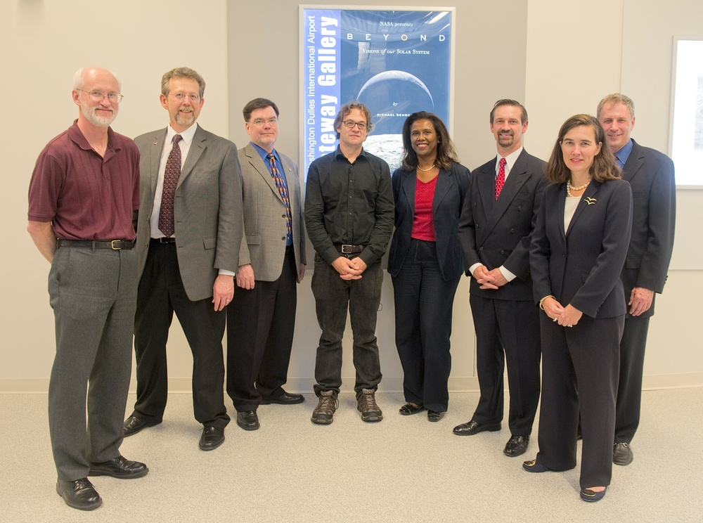 Dulles Gateway Gallery Preview (201009300006HQ)
