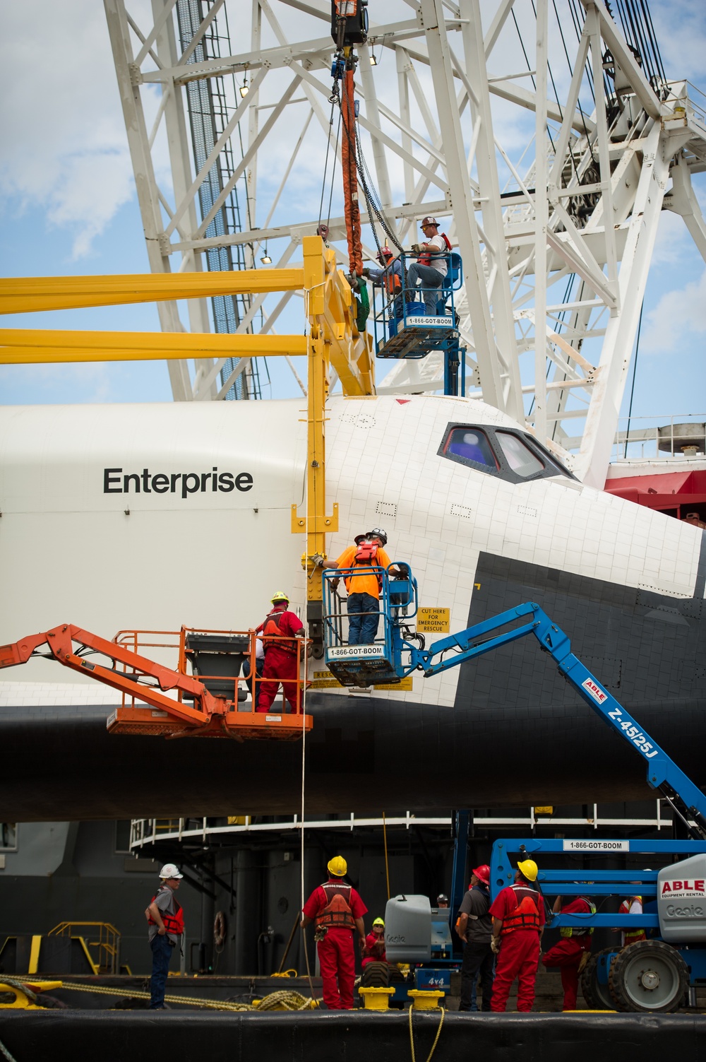 Space Shuttle Enterprise Move to Intrepid (201206060018HQ)