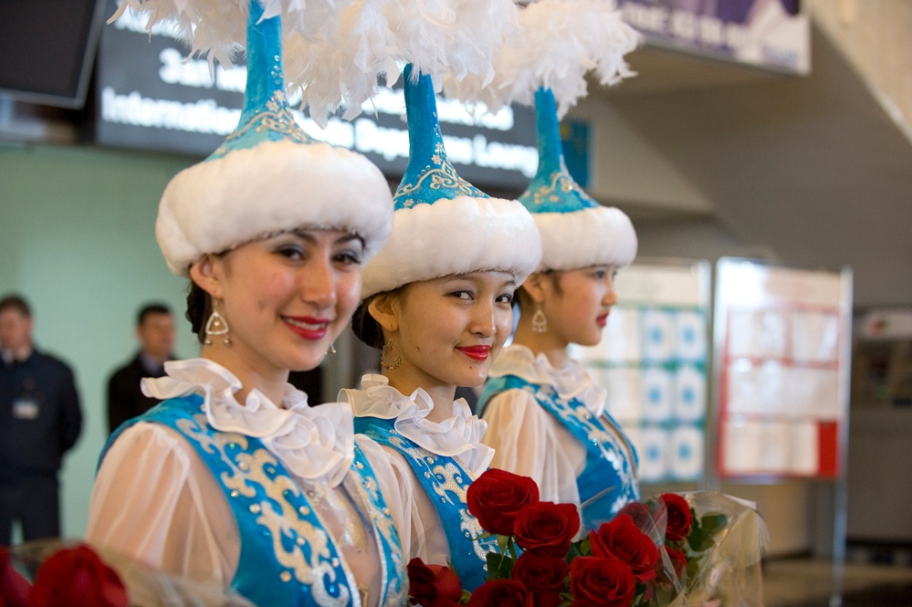 Expedition 18 Lands (200904080037HQ)