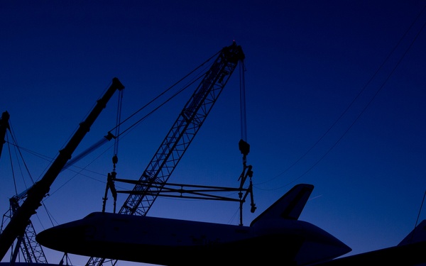 Shuttle Enterprise Mating To SCA (201204200006HQ)