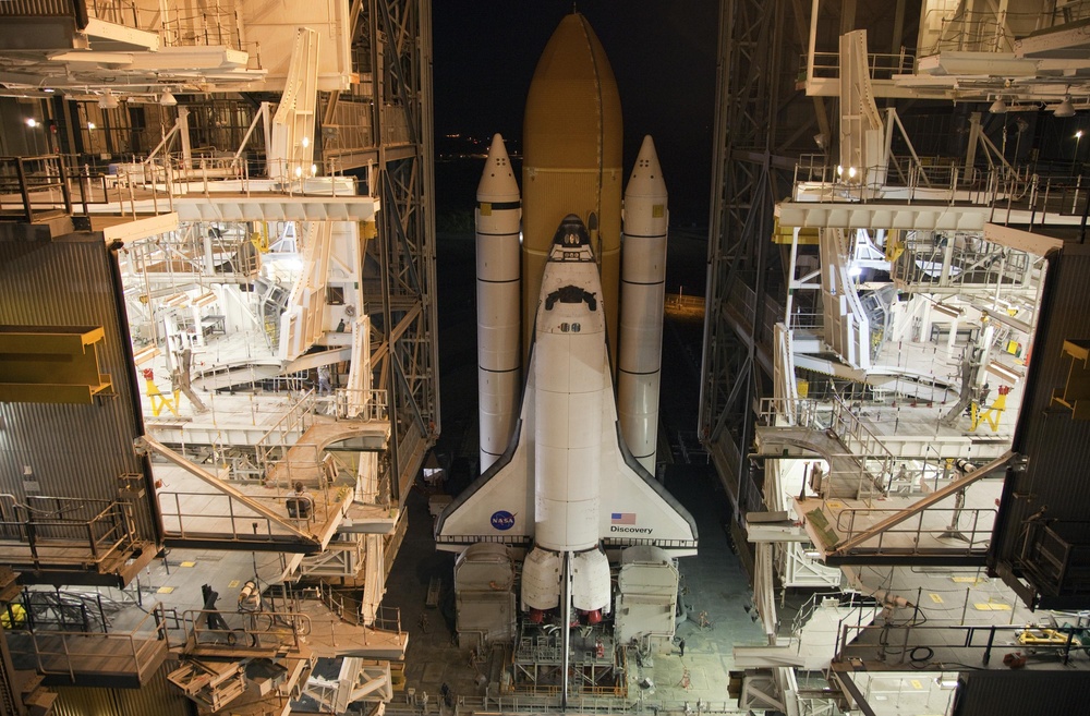 Discovery Returns to the VAB