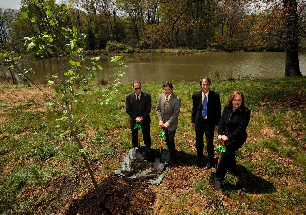 Earth Day Moon Tree Planting (200904220004HQ)