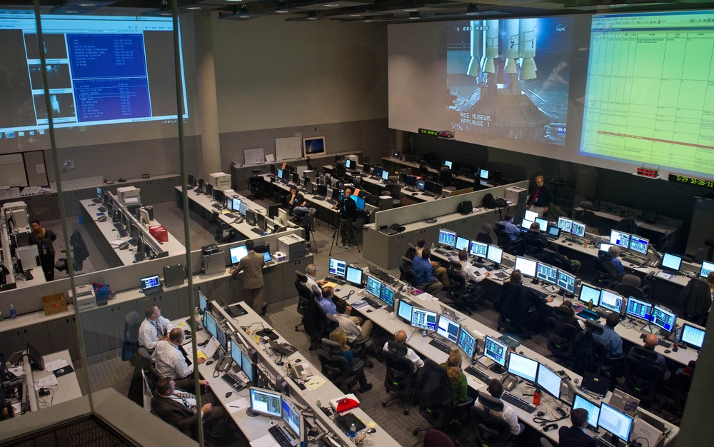 NPP Satellite Launch (201110280009HQ)