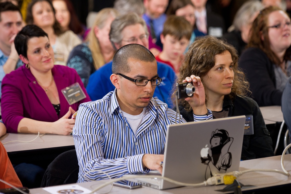 Celebrating John Glennâs Legacy (201203020030HQ)