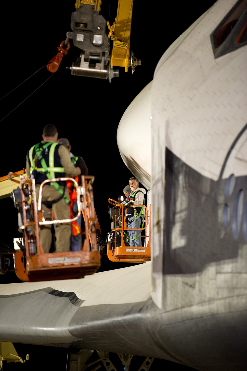 Shuttle Enterprise Mating To SCA (201204200003HQ)