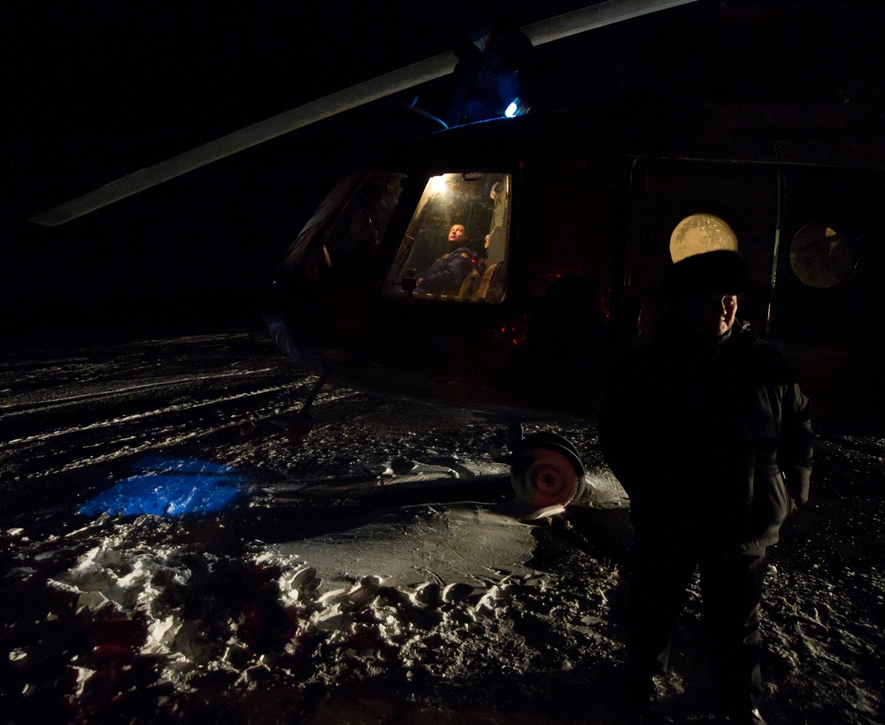 Expedition 29 Landing (201111220004HQ)