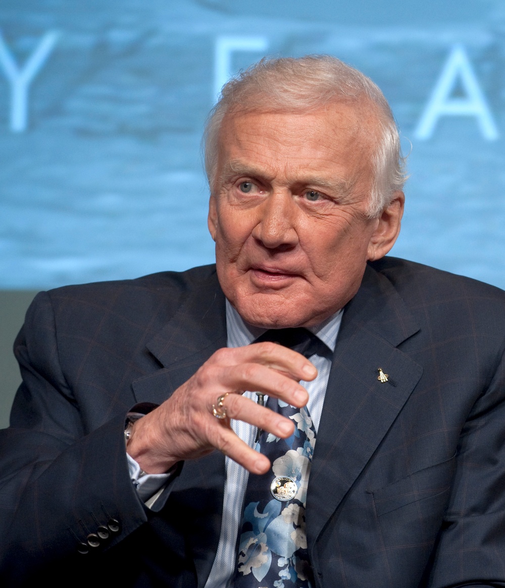 Apollo 40th Anniversary Press Conference  (200907200013HQ)