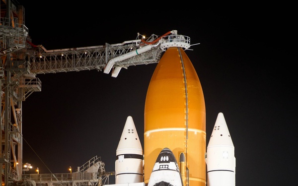 Space Shuttle Discovery is Prepared for Launch (201102230004HQ)