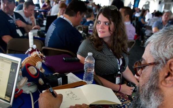 STS-135 Tweetup (201107070002HQ)
