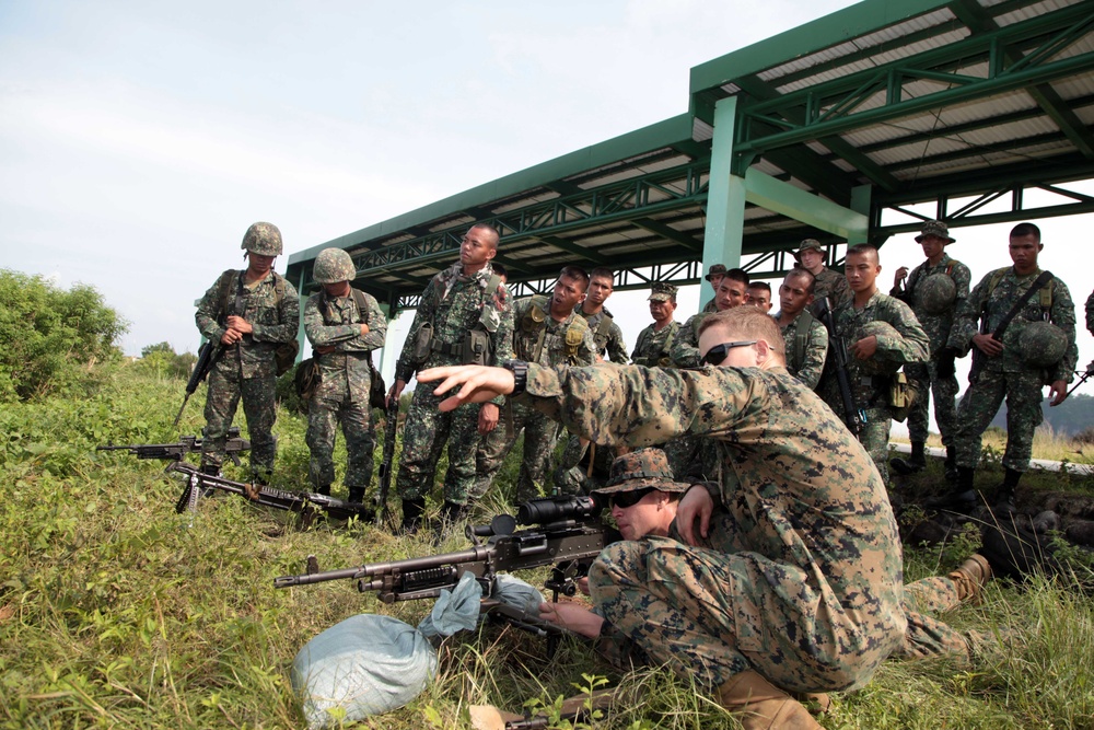 Amphibious Landing Exercise 2013