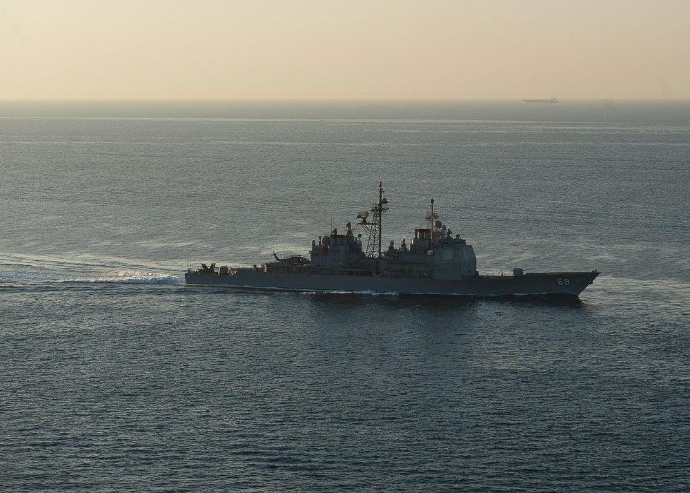 USS Vicksburg transits back to its homeport
