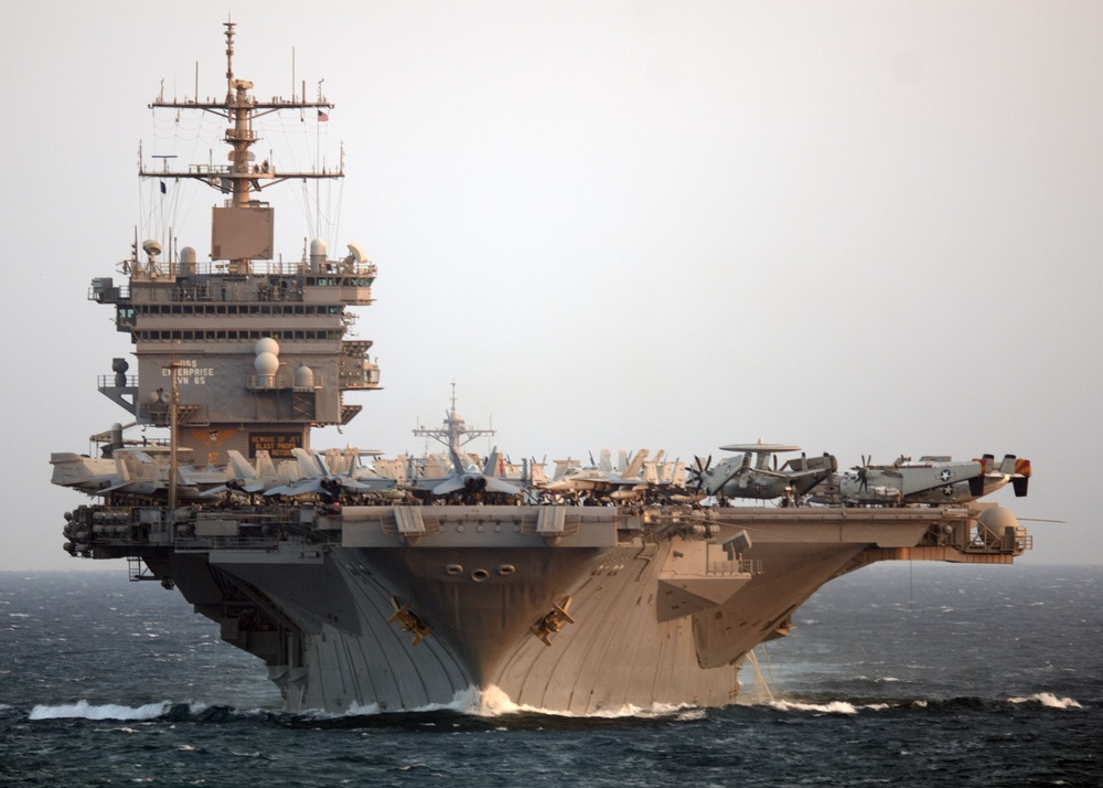 USS Enterprise transits Strait of Bab Al Mendeb