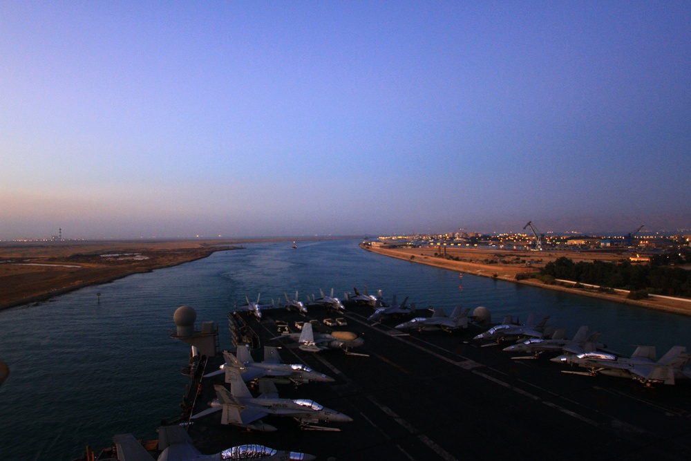 USS Enterprise moves through Suez Canal