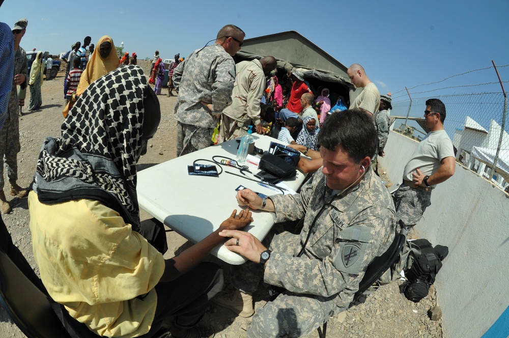 Djiboutian children, adults cared for during MEDCAP