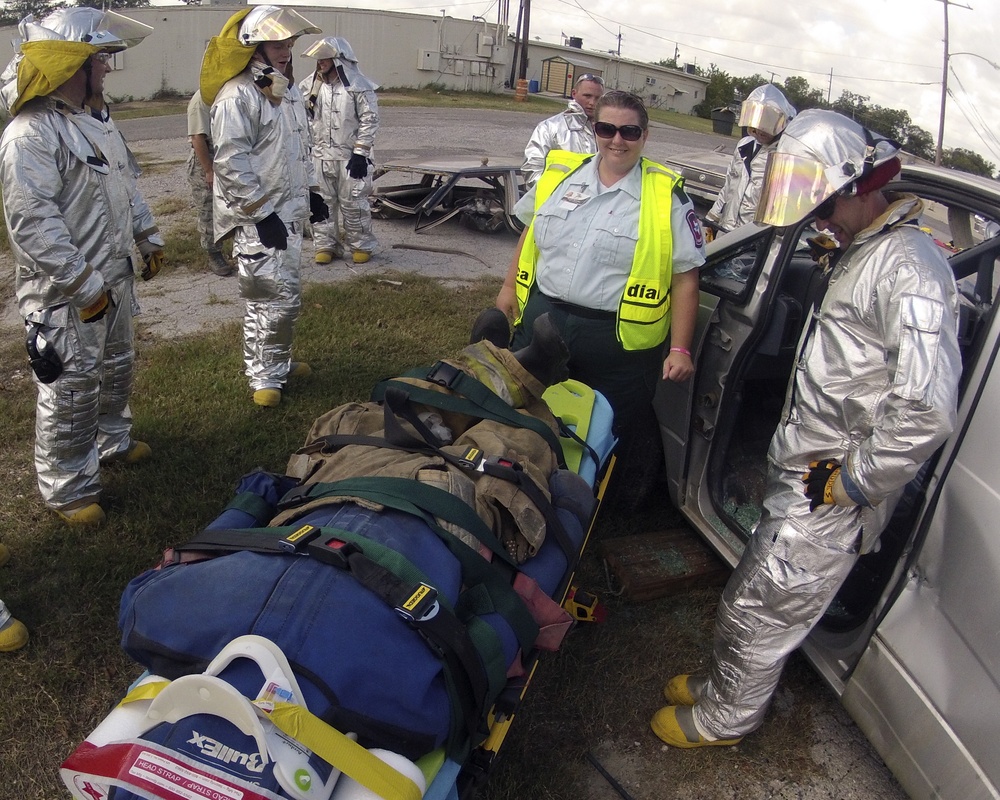 147th Reconnaissance Wing Fire Department conducts vehicle extrication training