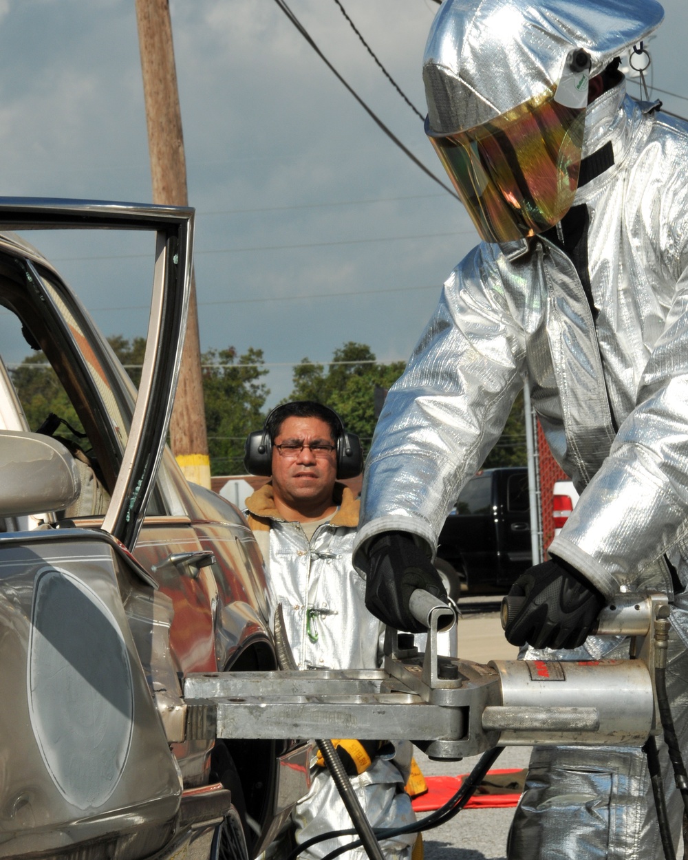 147th Reconnaissance Wing Fire Department conducts vehicle extrication training