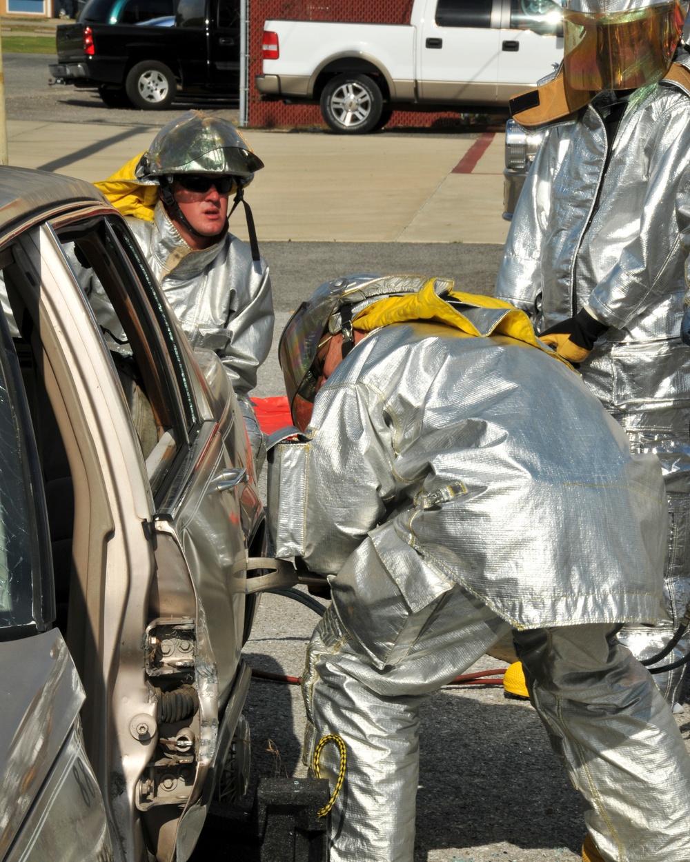 147th Reconnaissance Wing Fire Department conducts vehicle extrication training