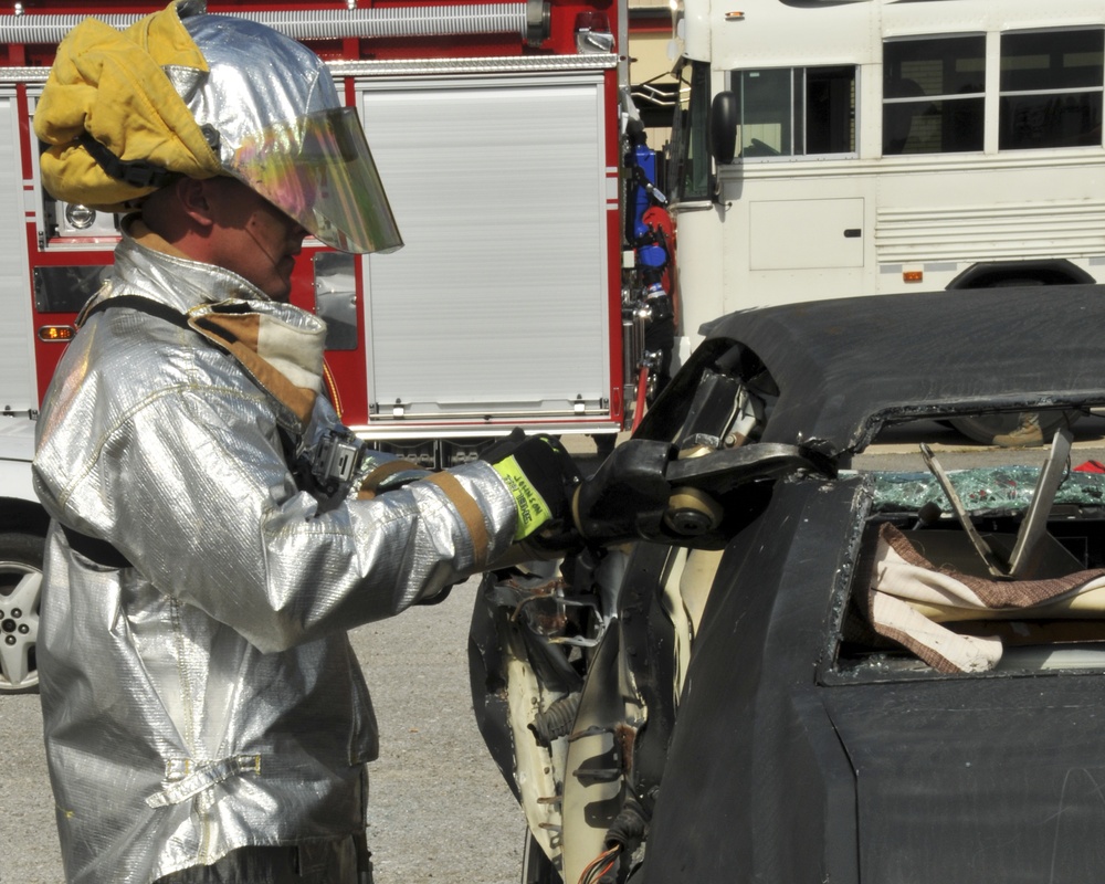 147th Reconnaissance Wing Fire Department conducts vehicle extraction training