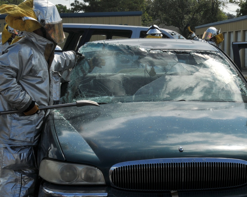 147th Reconnaissance Wing Fire Department conducts vehicle extraction training