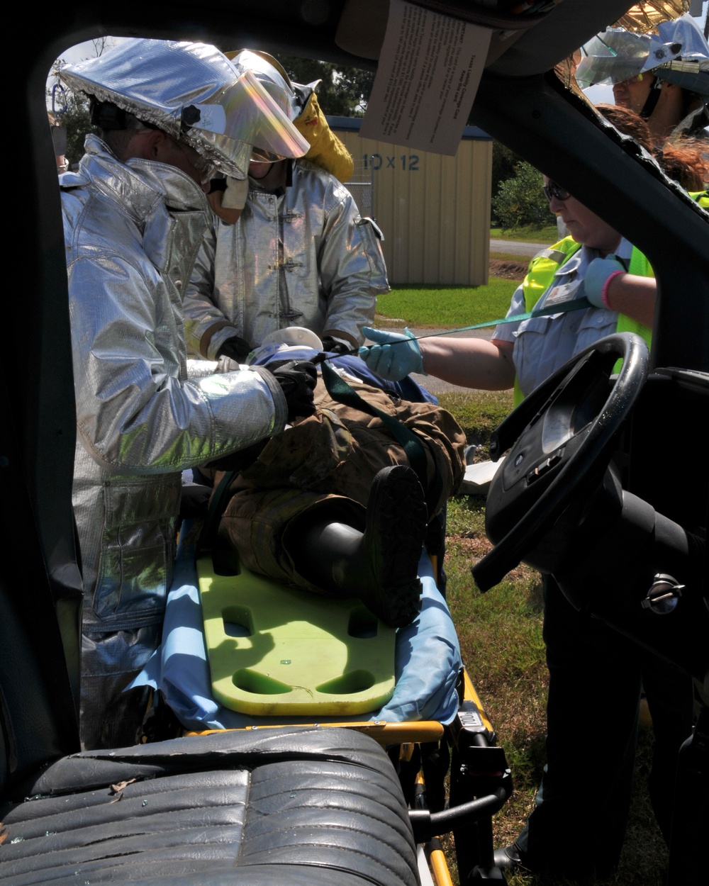 147th Reconnaissance Wing Fire Department conducts vehicle extraction training