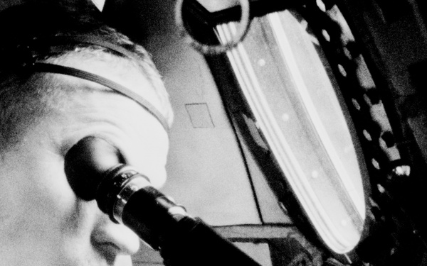 GT-7 COMMAND PILOT INFLIGHT PHOTOEXPERIMENT