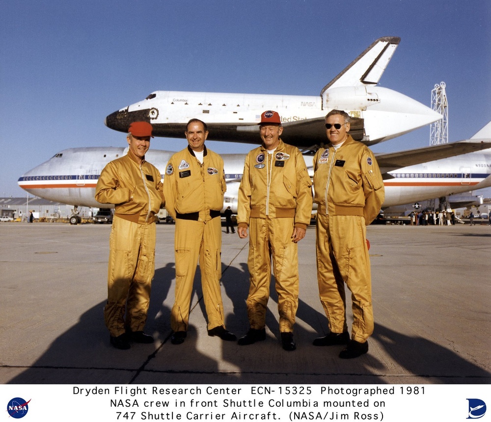 Shuttle Columbia Mated to 747 SCA with Crew